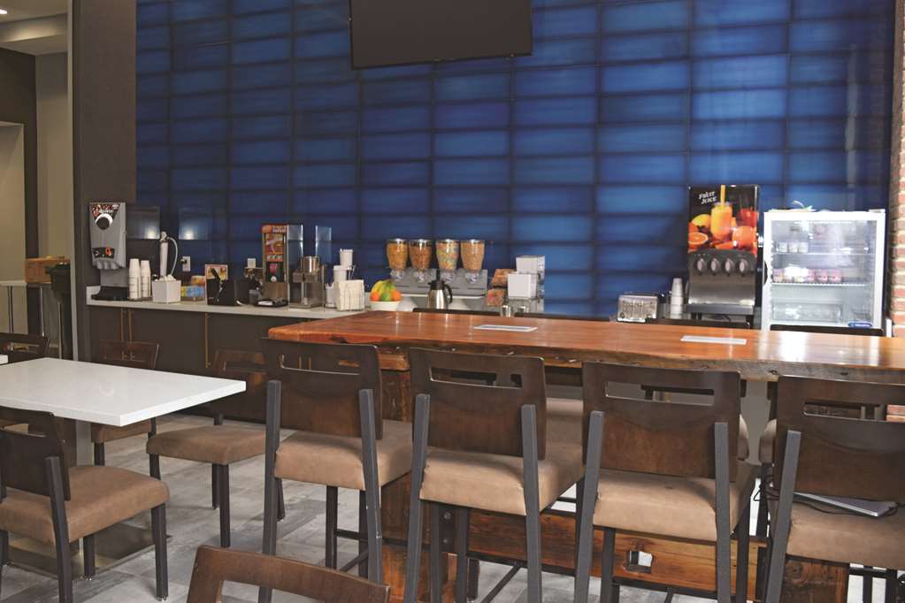 La Quinta By Wyndham Inner Harbor Downtown Baltimore Kemudahan gambar